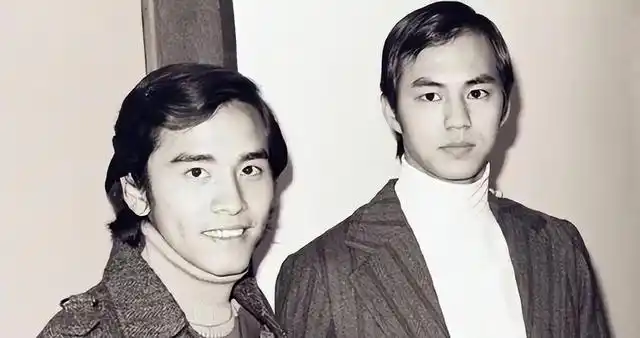 姜大卫:与秦沛,尔冬升是亲兄弟,拒绝富婆追求,与妻子恩爱46年