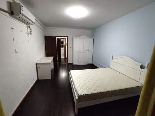 上海闵行莘庄恒丰苑租房 一室一厅独卫 43平 房东直签 3400