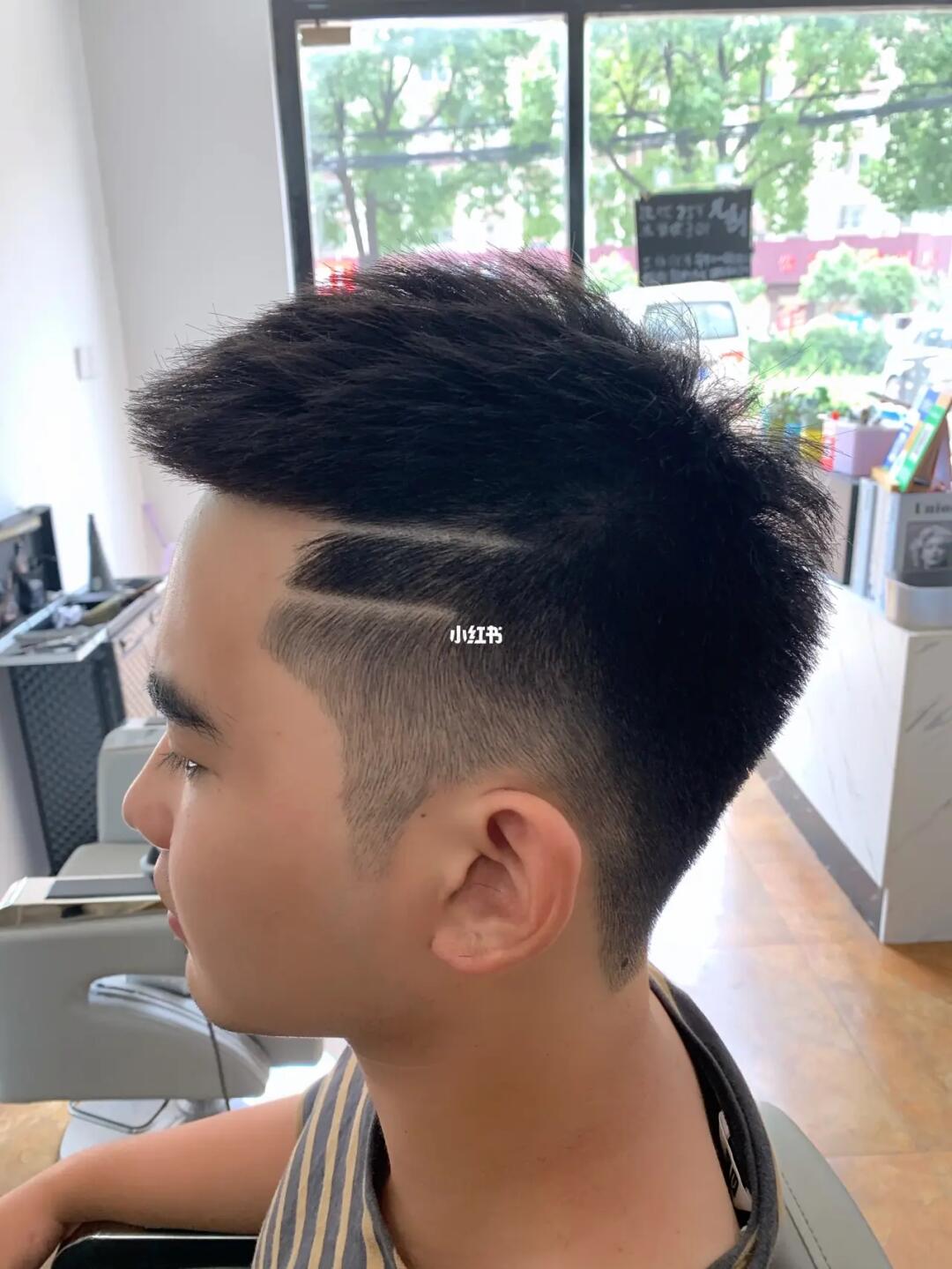 男生发型|时尚潮男短发发型|男士短发06,帅气飞机头短发造型 酷炫个性