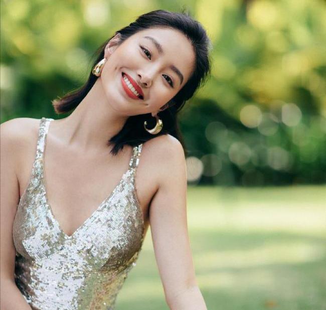 原创盘点有梨涡的女明星只服这6位笑起来甜美俏皮一眼万年