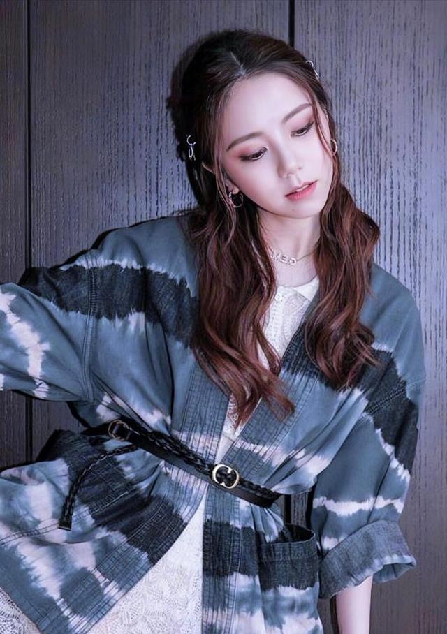 "泡沫女孩"——邓紫棋