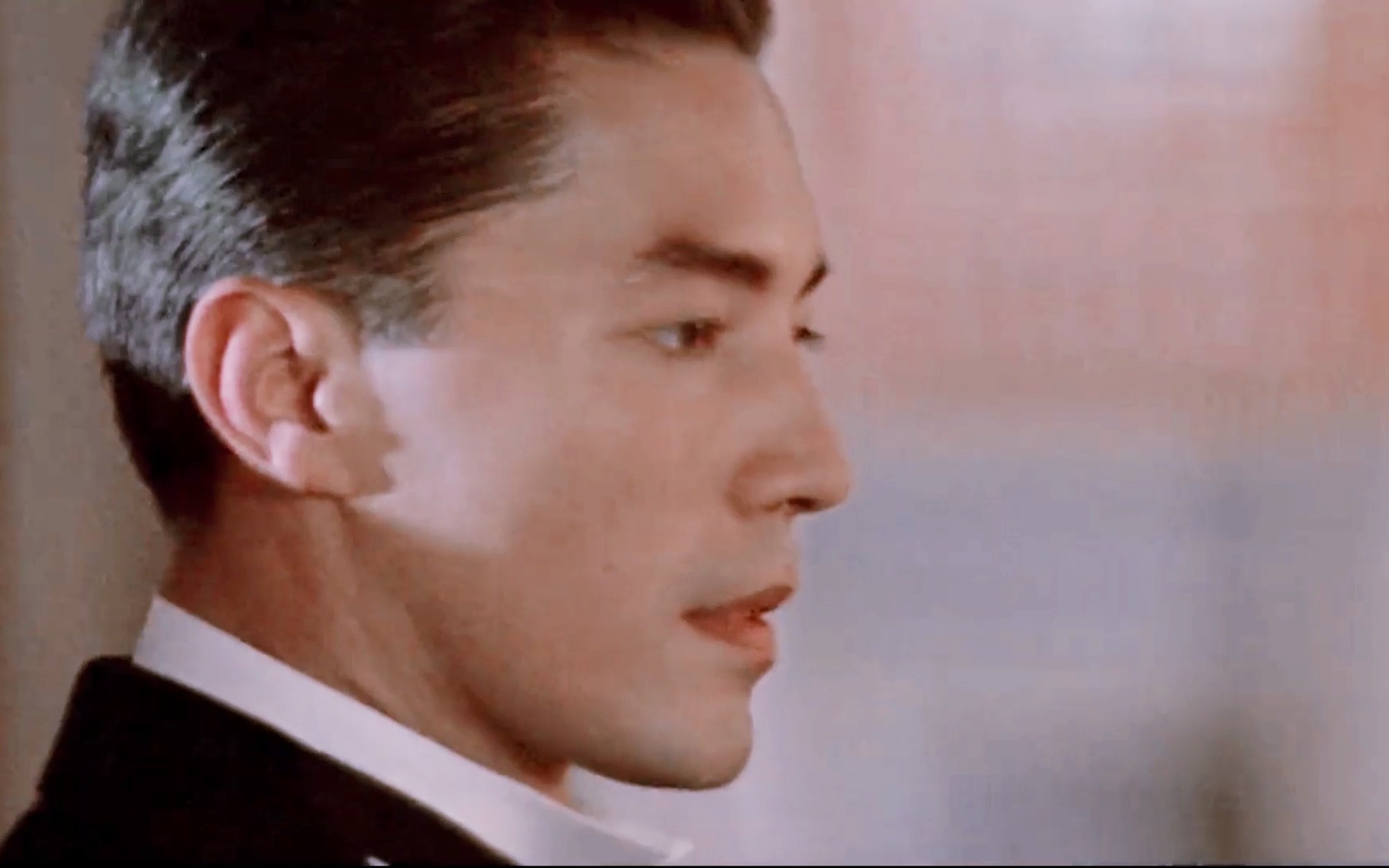 尊龙来看绝世美男收藏级画质颜控必看