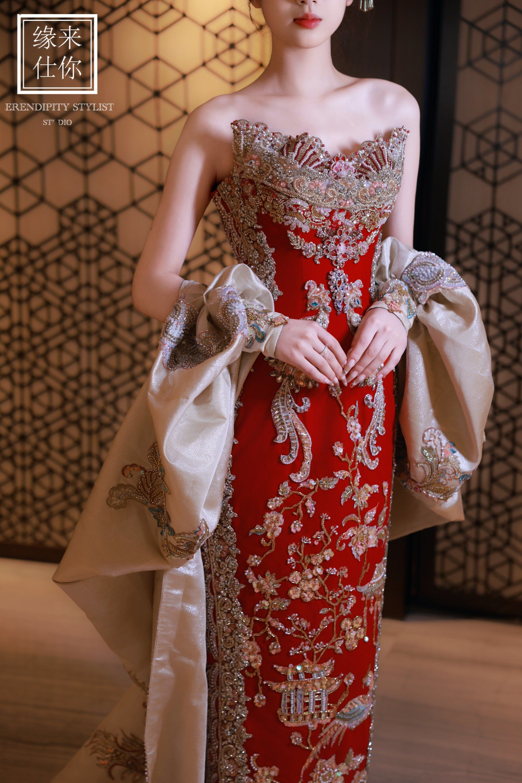 东方晚礼服的魅力