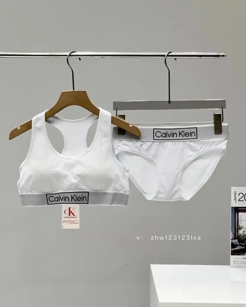 【jennie金智妮同款】ck运动内衣.【jennie金智妮 - 抖音