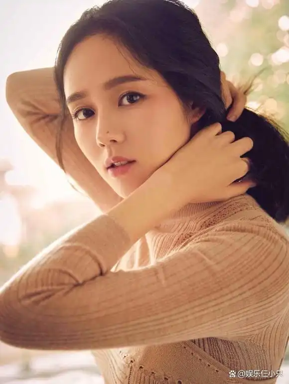 韩国10大纯天然美女今昔颜值对比:有人优雅老去,有人