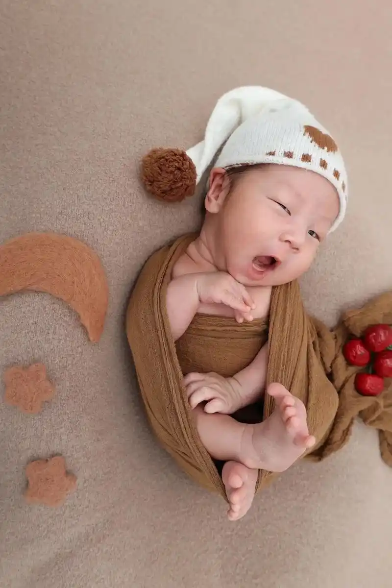 小花生的满月照来啦新生儿摄影
