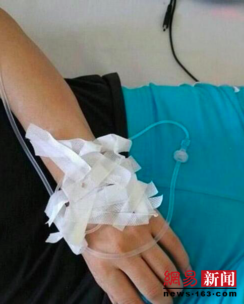 "传统武术"经不起较量 每日轻松一刻1月13日周末版