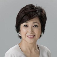 女中老年人常用微信头像点击鼠标右键下载