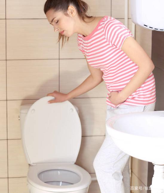 女人晨起第一泡尿若有2迹象90是宫颈癌登门了