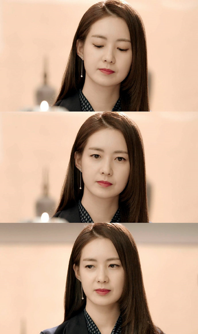 #在家办公是种什么样的体验# 深夜時候被老原翻牌 不確定之前兩個她是