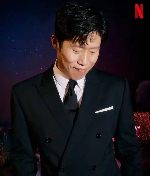 刘海镇(韩国男演员)_摘编百科