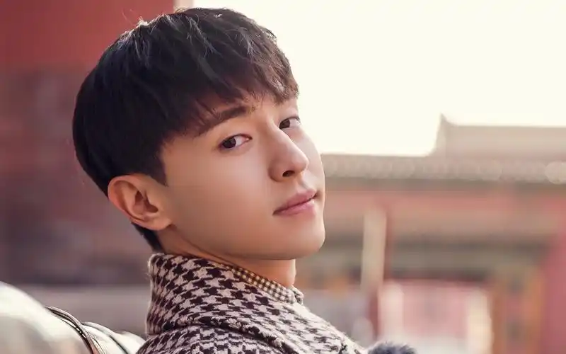 大陆明星,高清,明星,帅哥,写真,邓伦,壁纸,1920x1200