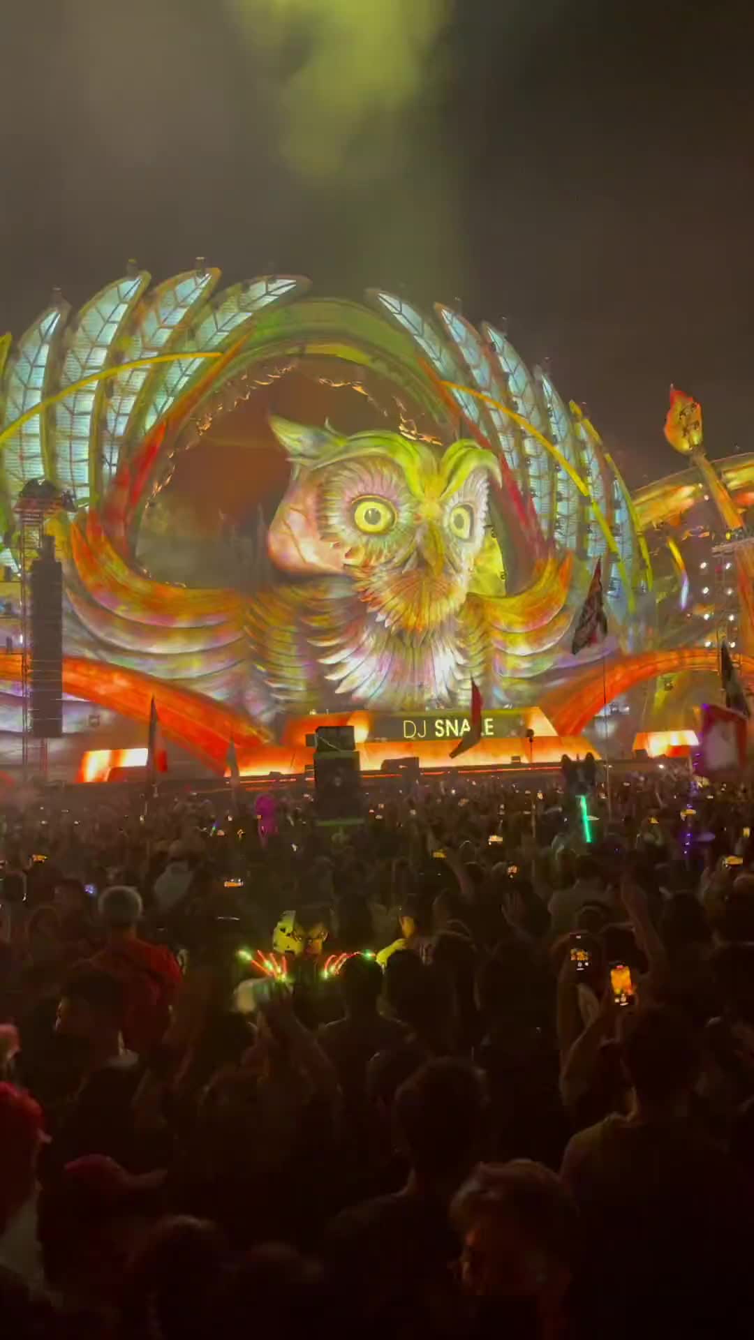 edc2021拉斯维加斯edc电音节djsnake视觉震撼电