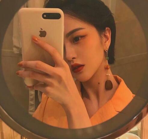 又霸气又高冷的女生头像 背景图片盘点