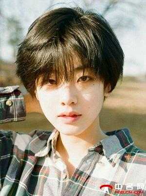 个性酷炫的超短发发型  女生超短发帅气发型