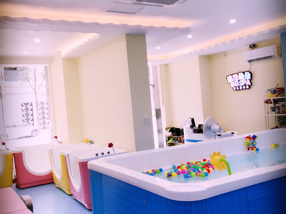 浪花朵朵婴儿游泳馆(御景店)图片