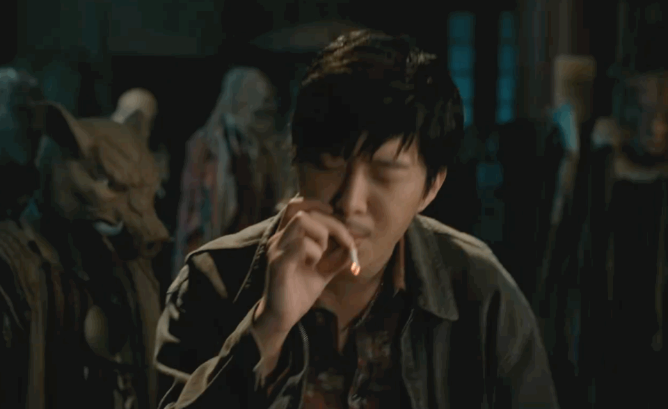 【范丞丞称演戏是最轻松的职业】范丞丞在采访中被问:"你觉得演戏苦不