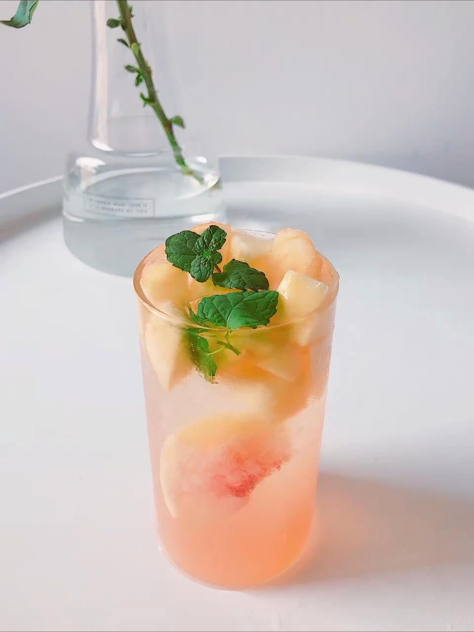 高颜值夏日桃子气泡水自制神仙饮料