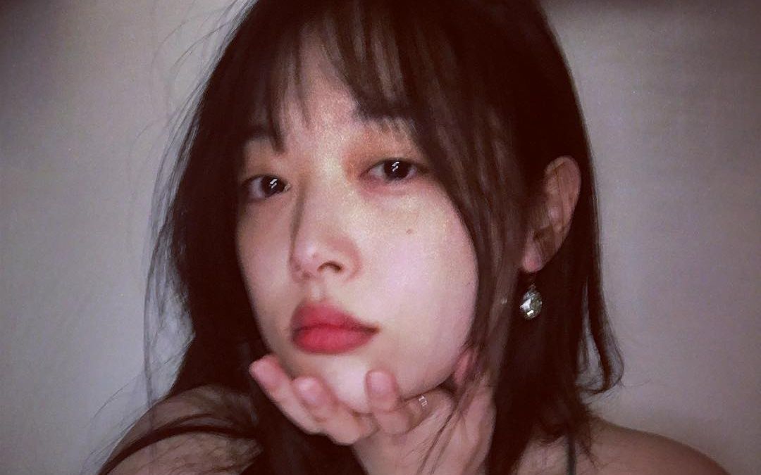 f(x)-崔雪莉ins开通至今全内容分享_sulli