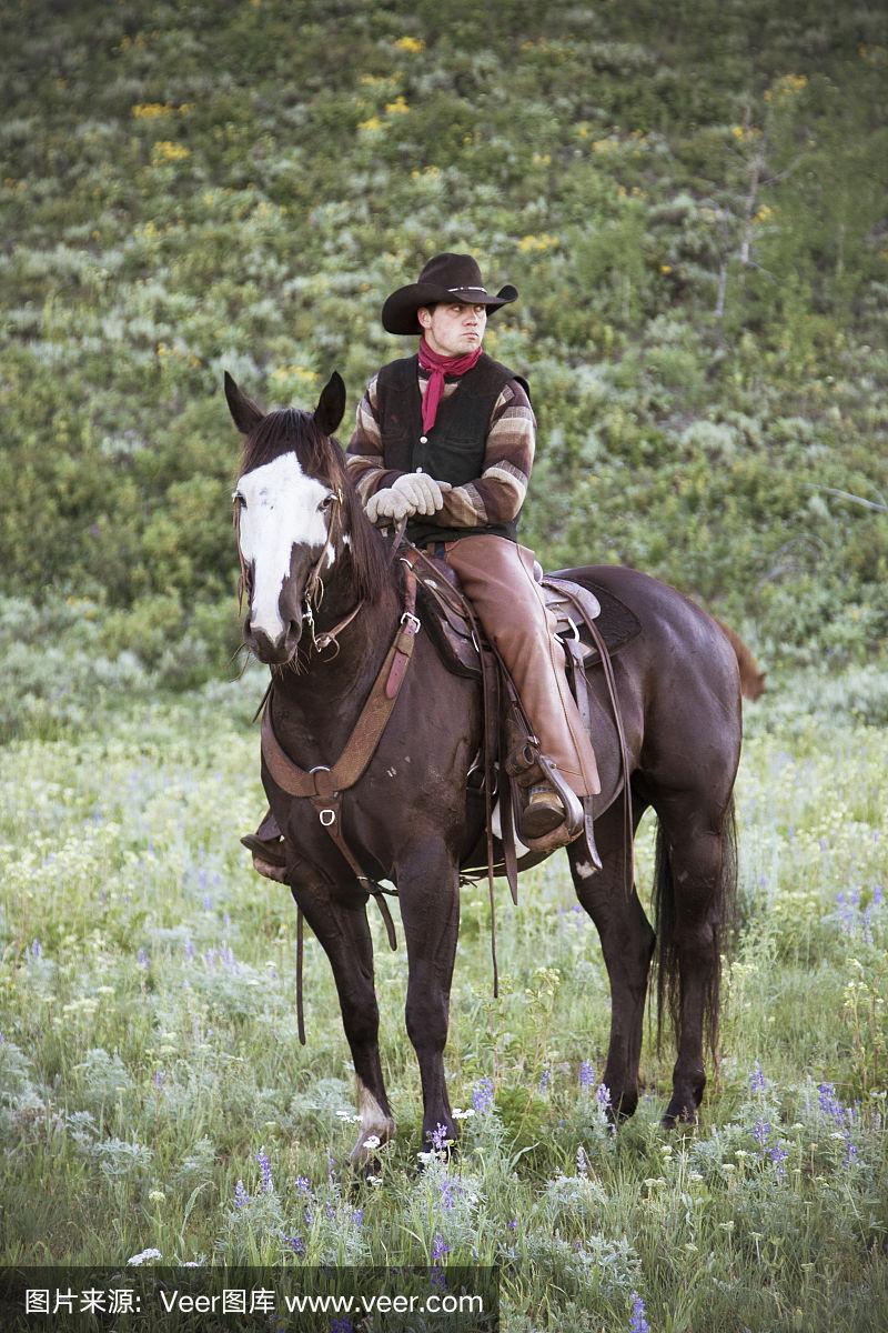 牛仔骑马