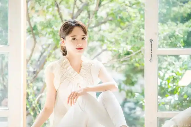 他说这是男人的象征.我无数次想给他刮胸毛,但他都拒绝了.