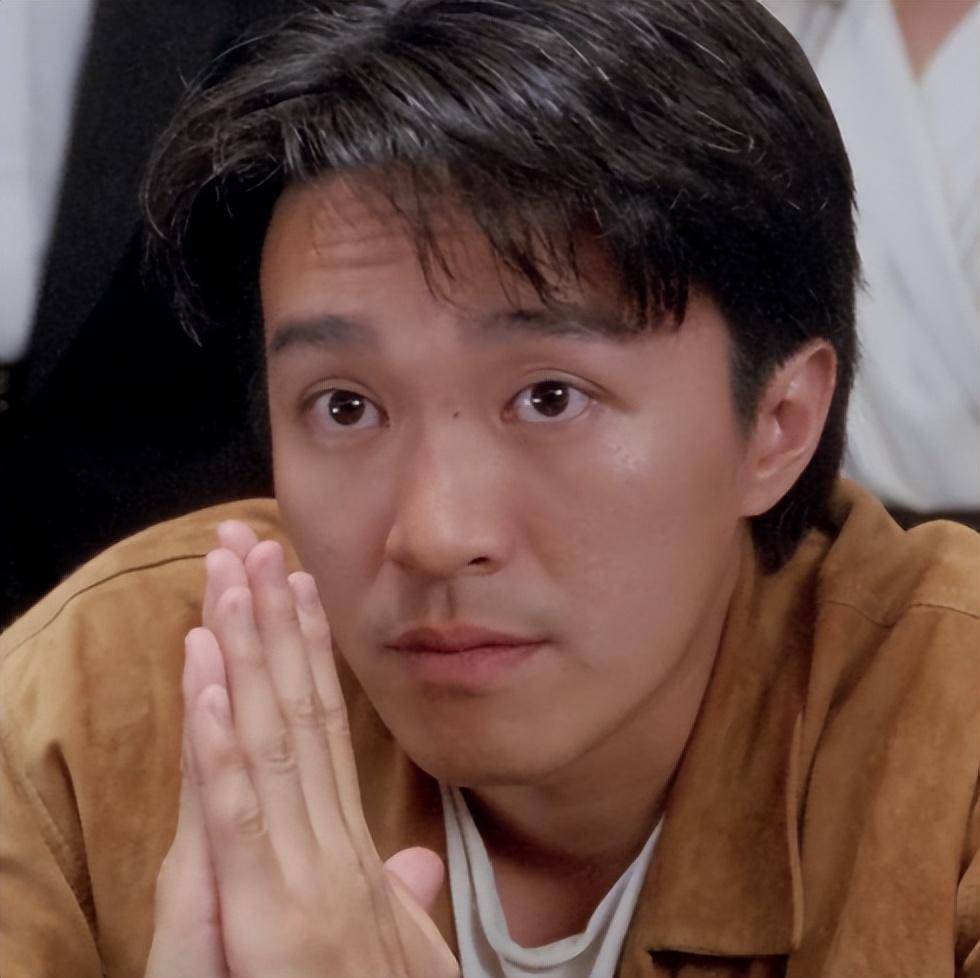 周星驰太喜欢拍电影了,同时,他对电影质量要求很高,每个镜头都力求