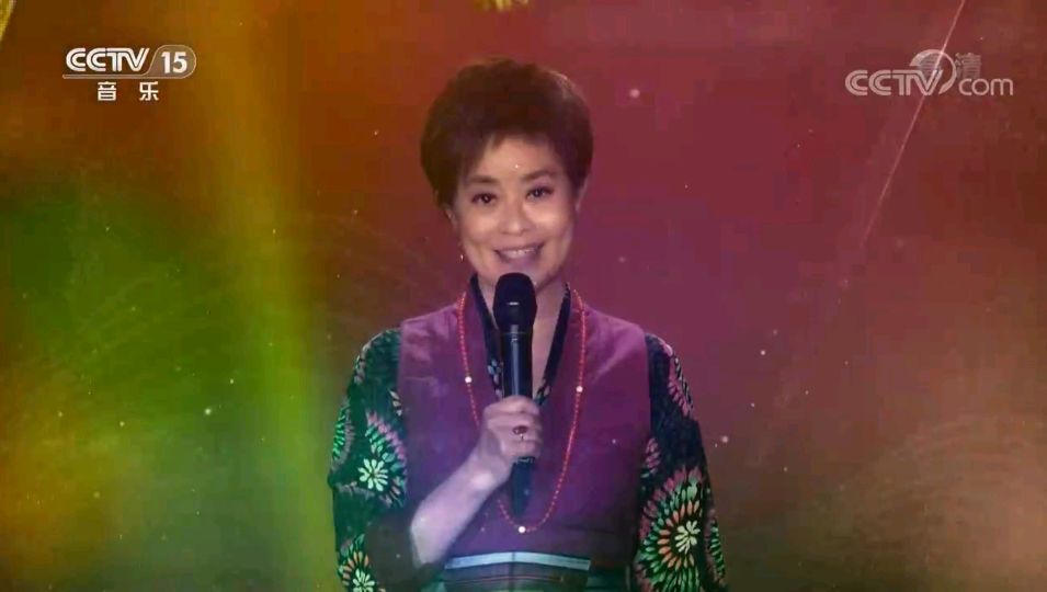 《歌声里的中国》主持人亮点,耿萨综艺主持首秀,徐卓阳久违露面