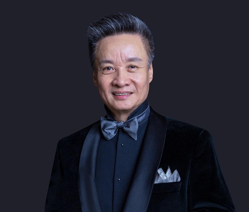 阎维文:陪妻子抗癌32年,女婿背景太强大,如今三代人幸福无比