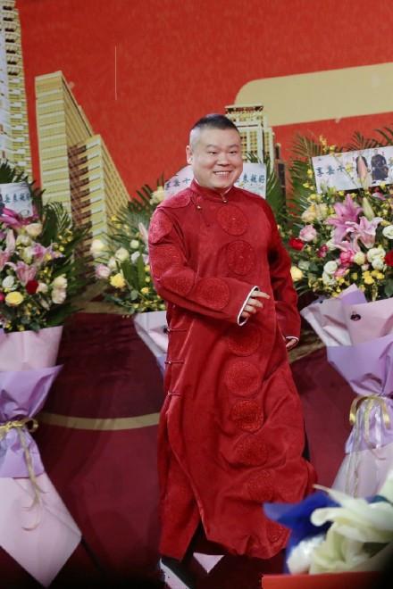 岳云鹏回应哭了热搜,没控制好情绪,爱哭的毛病我改