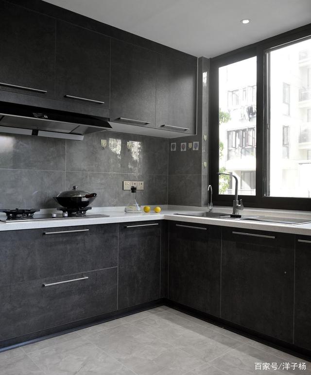 现代轻奢灰色装修主题风格