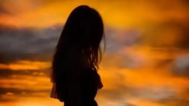 对婚姻失望心酸的语句表达夫妻渐行渐远的句子有哪些