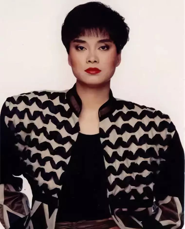 毛阿敏女儿出道,出演大片不张扬,低调才是星二代出道的正确姿势