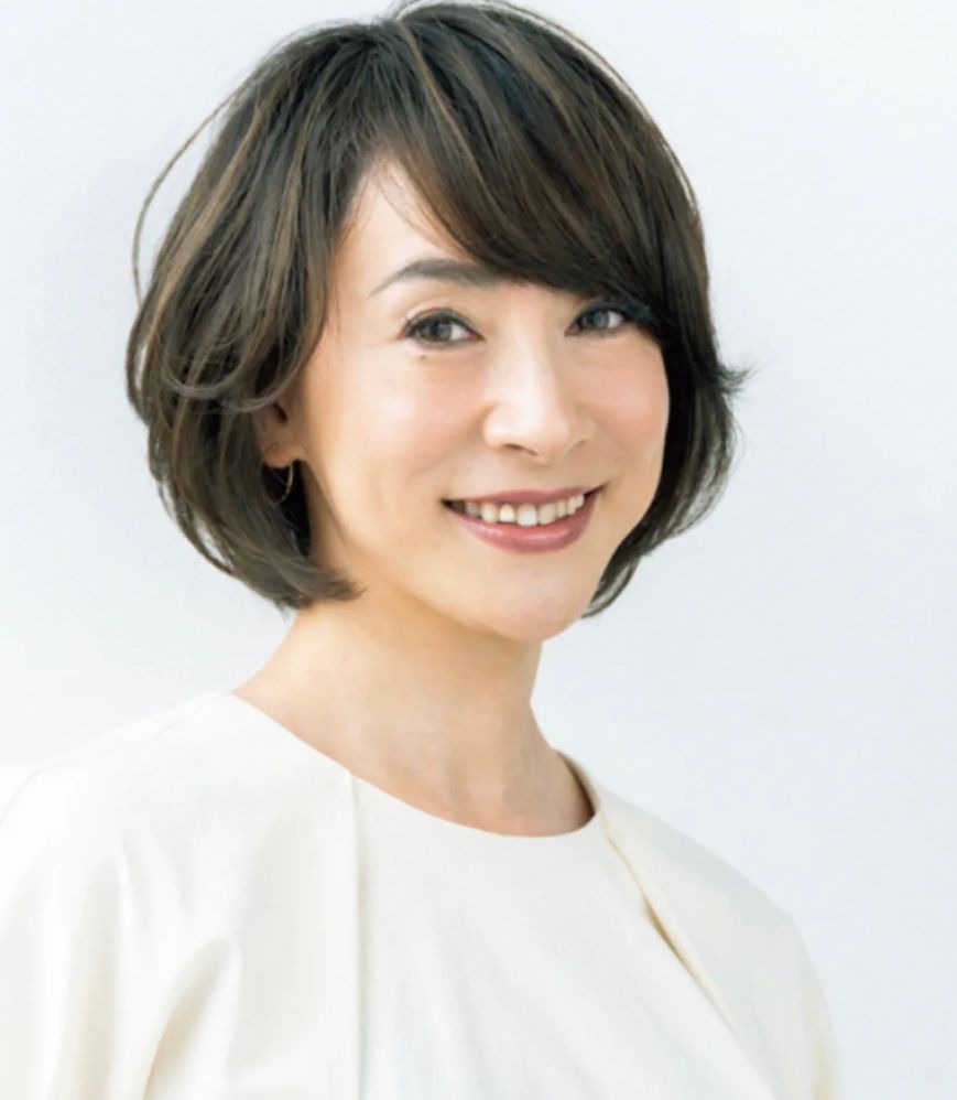 适合中年女人的发型,一旦你自己去尝试就会瞬间翻车,比如齐耳超短发
