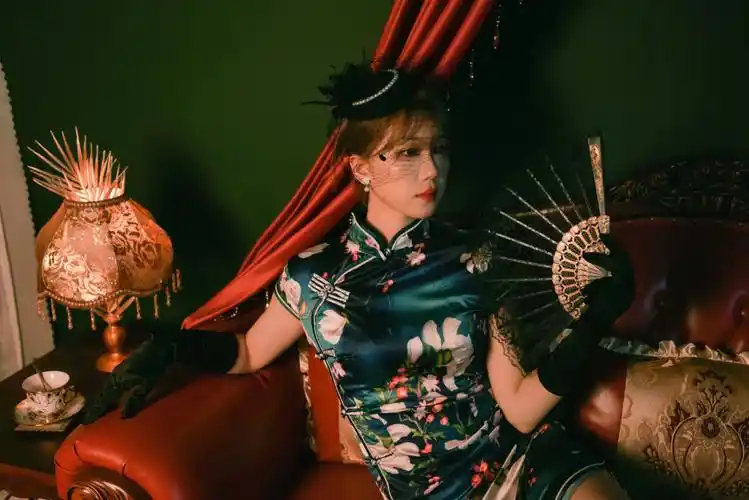 关于我穿越到民国拍到了苏丽珍这档子事