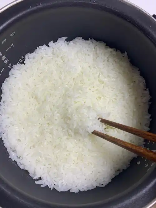 我先声明哈这个米饭是我拍的