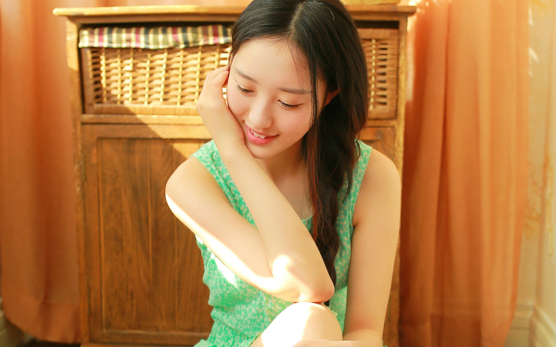 养眼治愈系美女唯美文艺写真图片壁纸