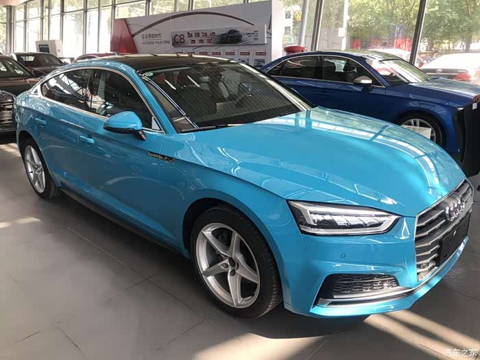 奥迪a5 sportback个性化颜色照片-迈阿密蓝