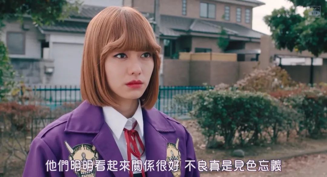 票房这么高,按照常理是会继续推出第二部电影版的,不过伊藤健太郎的事