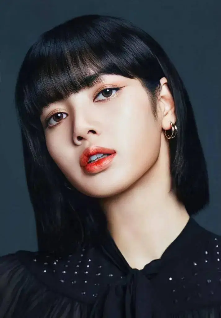 2024韩国女歌手财富排行榜,第一名居然是她!_排名_jennie_lisa