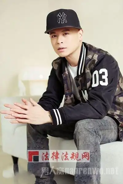 这是侧田为什么戴帽子的原因?