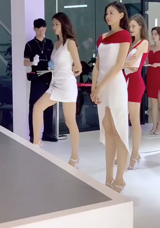 身高一米九,大学生美女车模