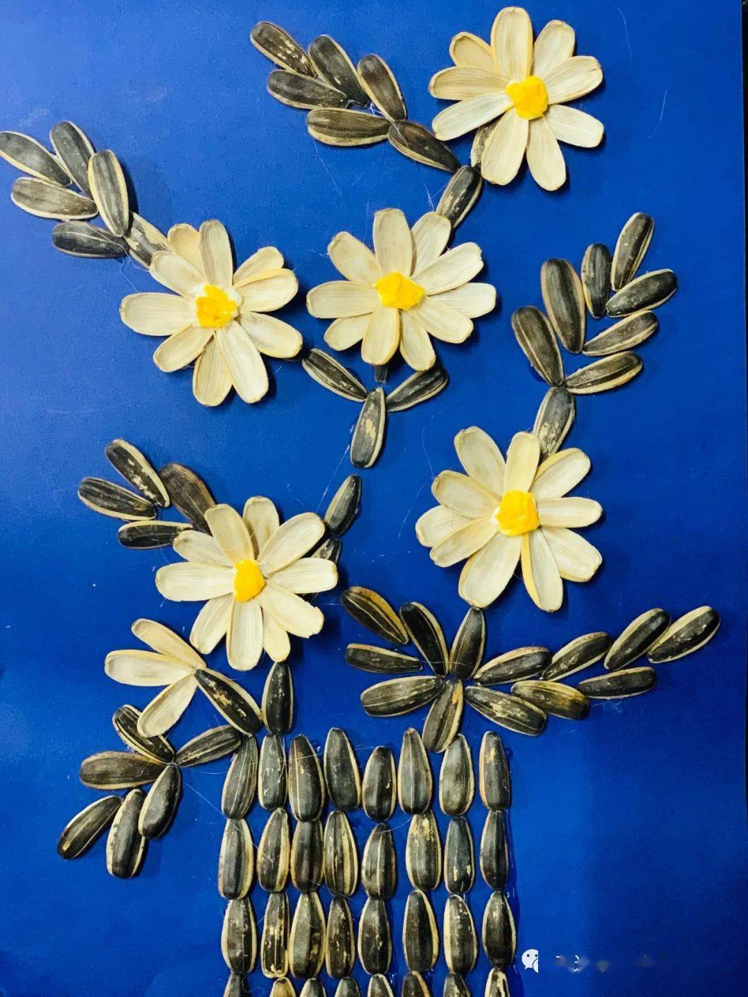 小小花儿向阳生_向日葵