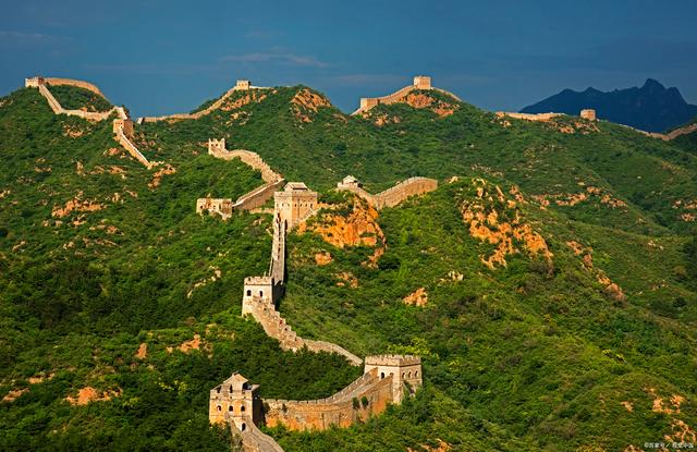 北京长城旅游攻略一,概述北京长城是中国著名的旅游景点之一,也是世界
