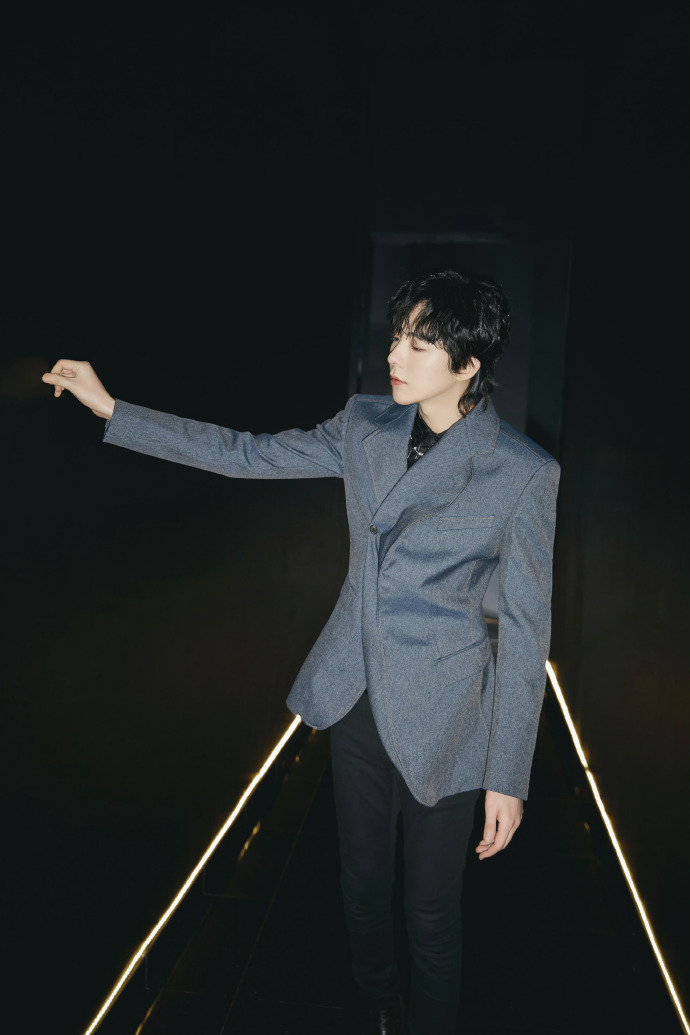 #刘宇宁宝曼兰朵卓韵代言人##刘宇宁献唱虎鹤妖师录片尾曲#