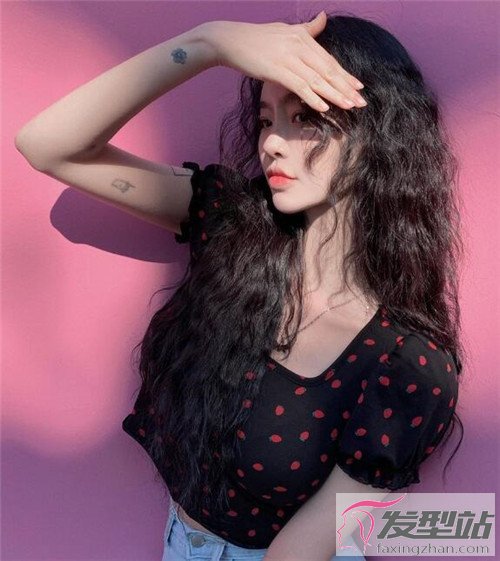 复古麦穗卷发型显瘦温柔显文艺