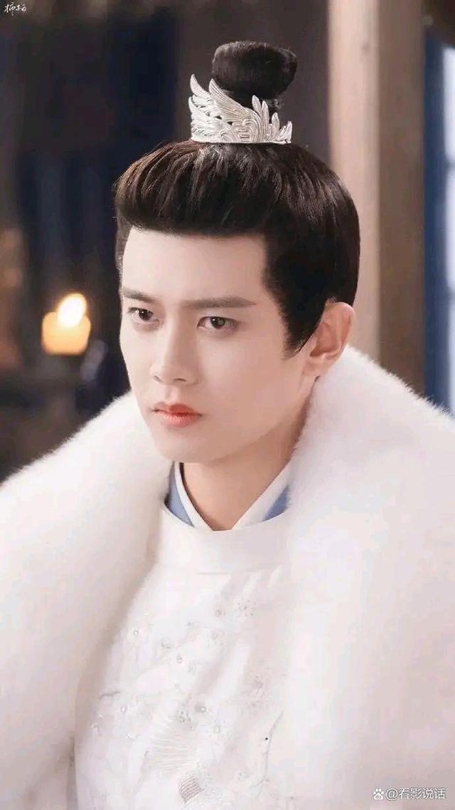 古装神颜,现代装拉胯,任嘉伦是老天爷赏饭吃的「古风演员」!