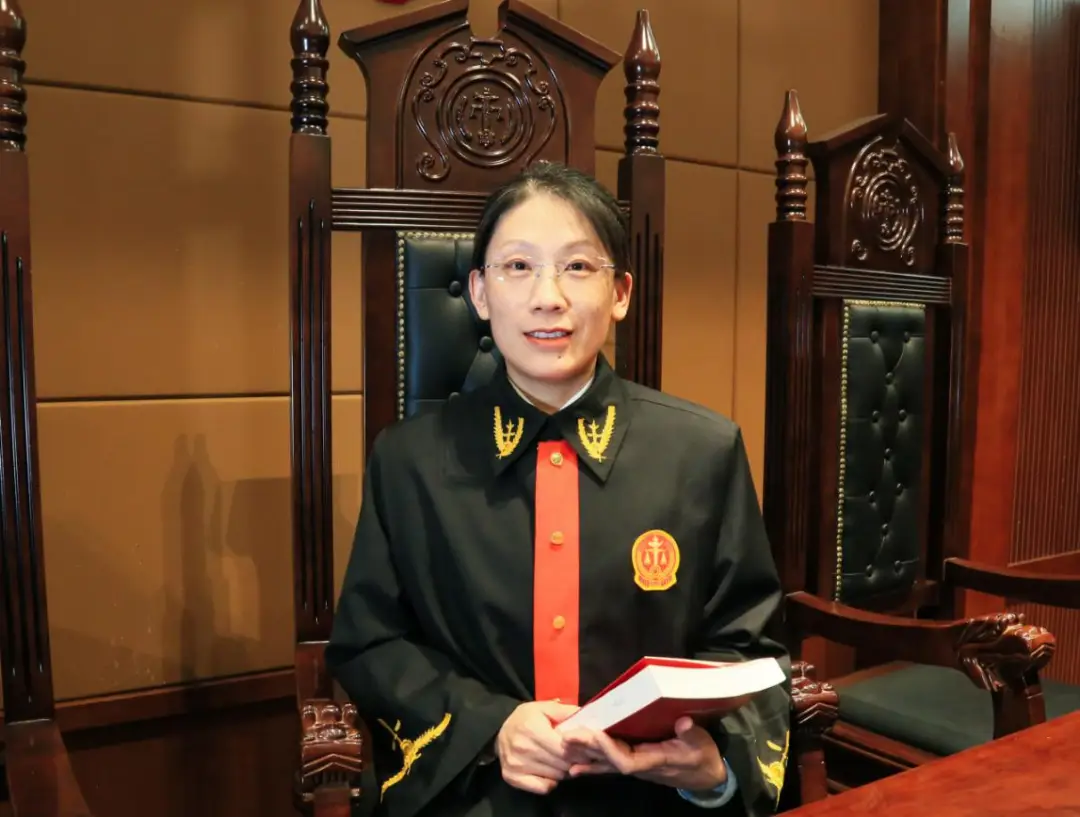 贾庆忠,汪忠玲,潘玉清书记员:黄利平编写人:济宁市中级人民法院 潘