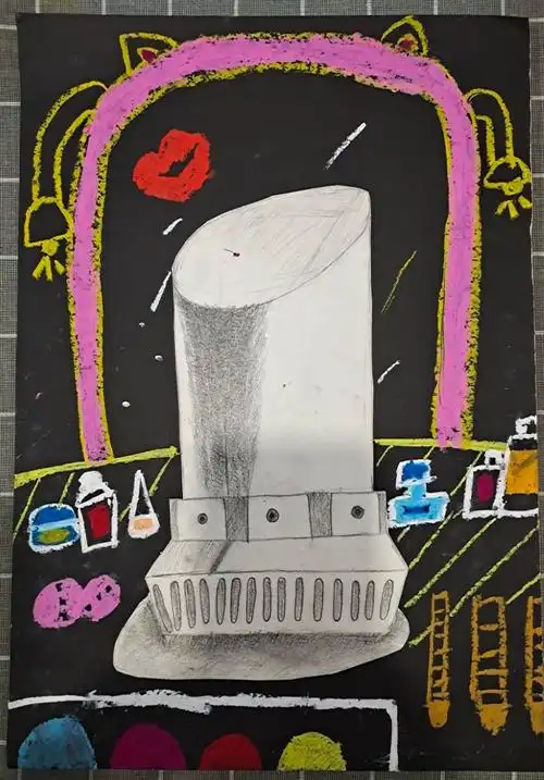 《创意素描切面圆柱的运用——口红》