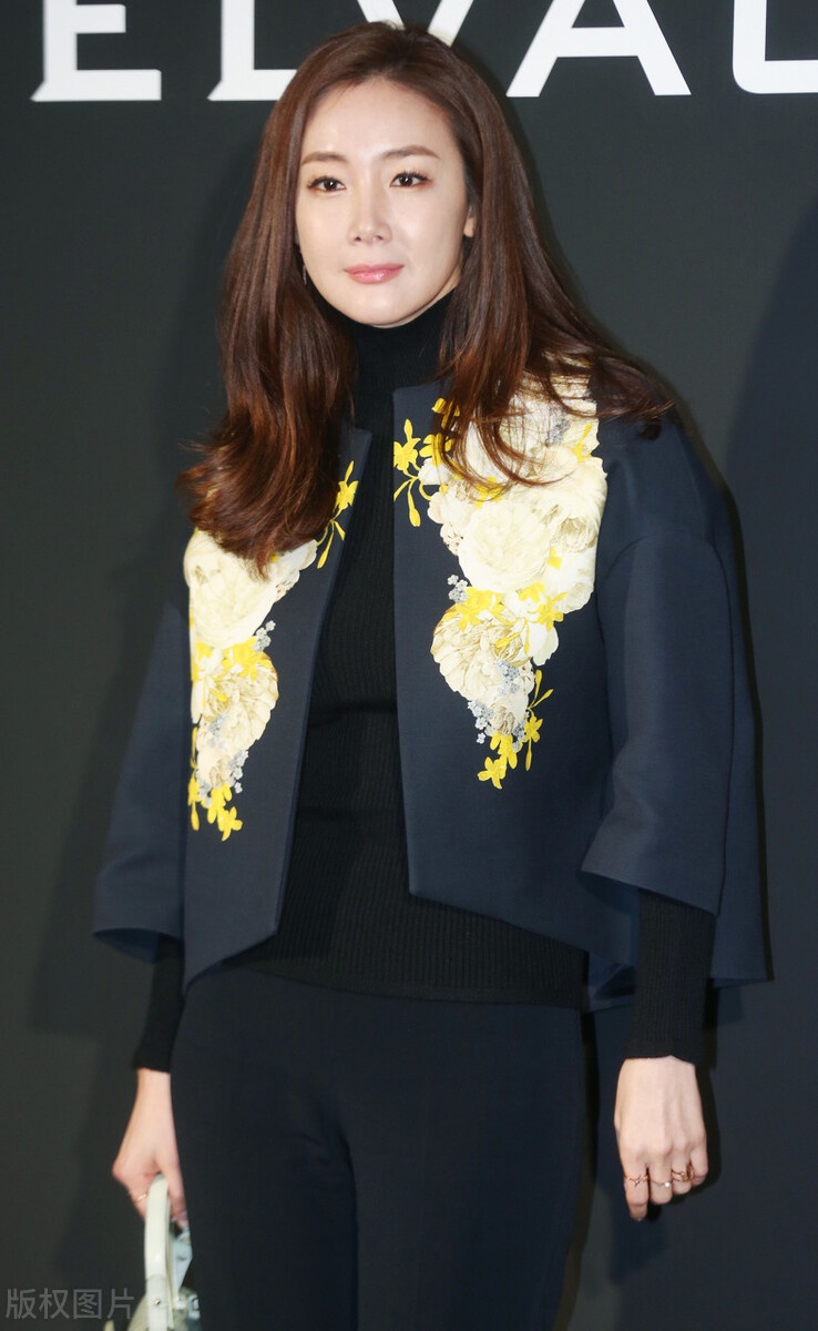 崔智友真漂亮有女人味