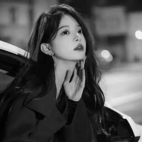 寂寞孤独伤感黑白头像图片107张精选_个性头像_头像屋